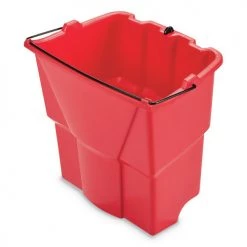 Rubbermaid Commercial 2064907 WaveBrake 2.0 18 Qt. Plastic Dirty Water Bucket - Red